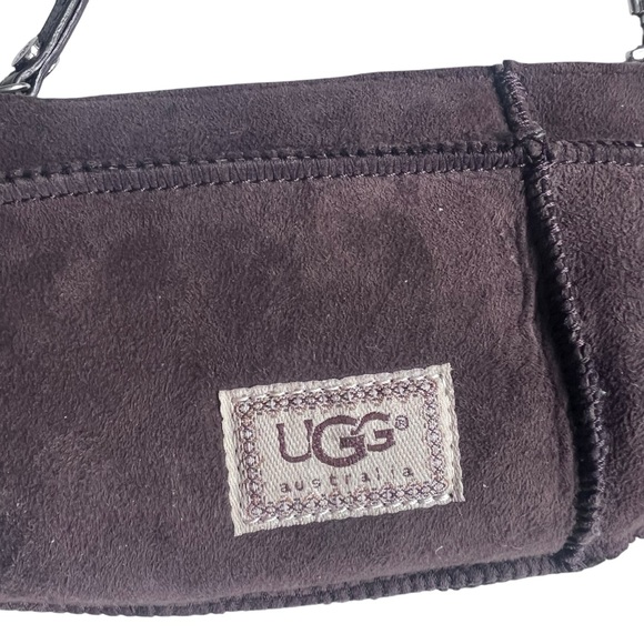 UGG small shearling lined zip pouch bag - Picture 2 of 6